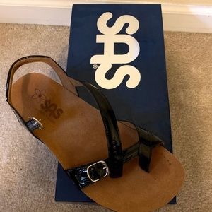 SAS PAMPA - Black Patent